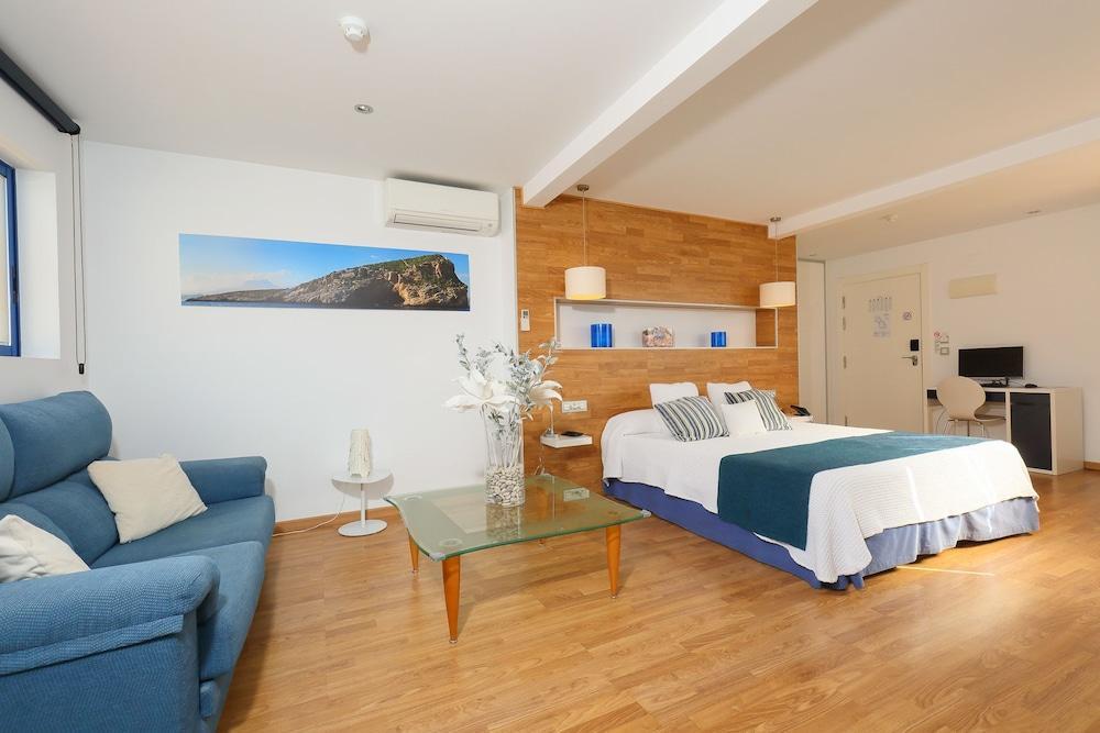 Hotel Fetiche Alojamiento Con Encanto Benidorm Exterior foto